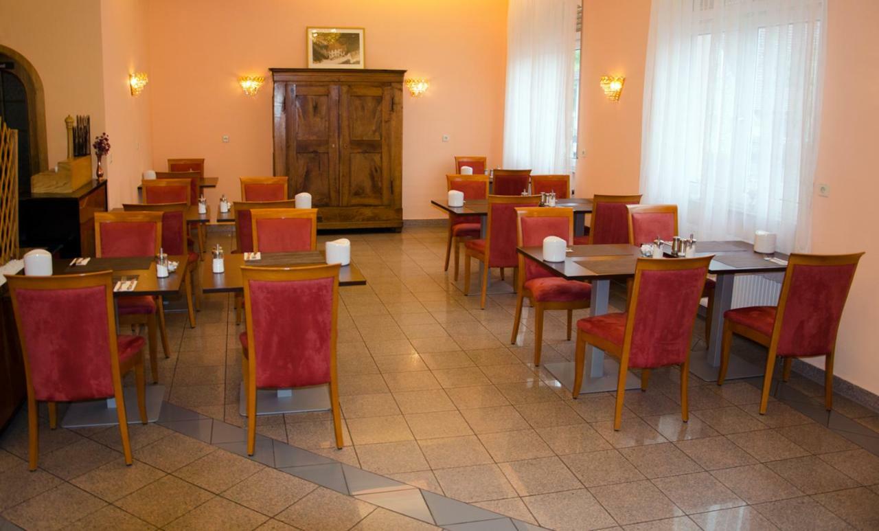 Kraichtaler Hof Otel Dış mekan fotoğraf